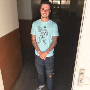 Meet your Posher, Bennett